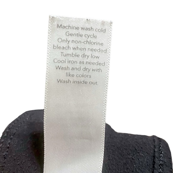 ATHLETA Black Rainier 2 in 1 Tight Leggings Shorts Athleisure Womens - Picture 9 of 10